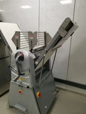 500 밀리미터 빵 반죽물 판자공 기관총 이아수르 0.75 kw 레프이사벨 과중한 업무 반죽 압연기